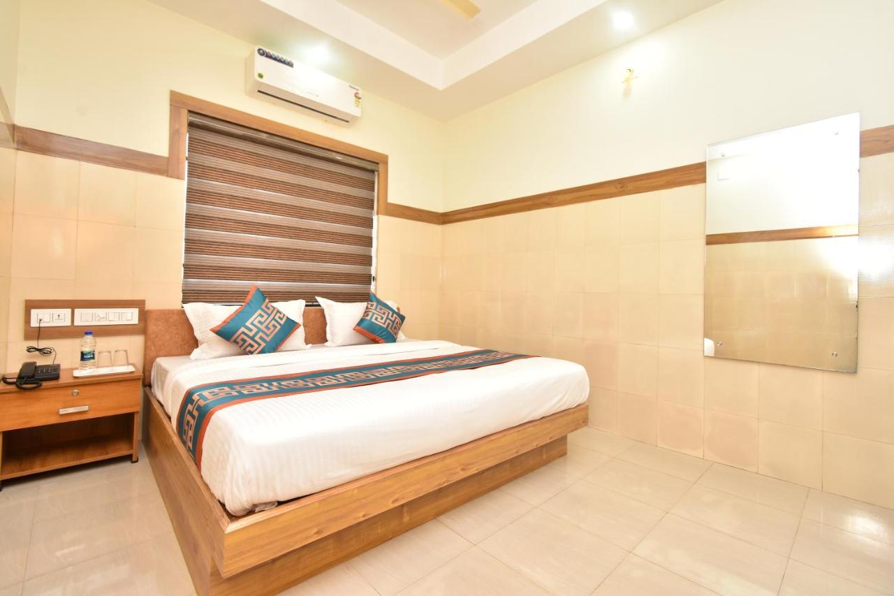 Hotel Kannur Capital Caltex Luaran gambar
